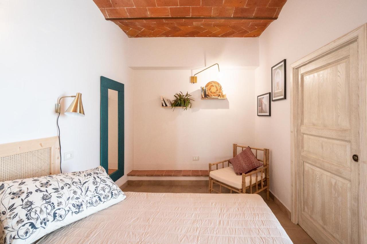 Casa La Girandola Lägenhet Castiglion Fiorentino Exteriör bild