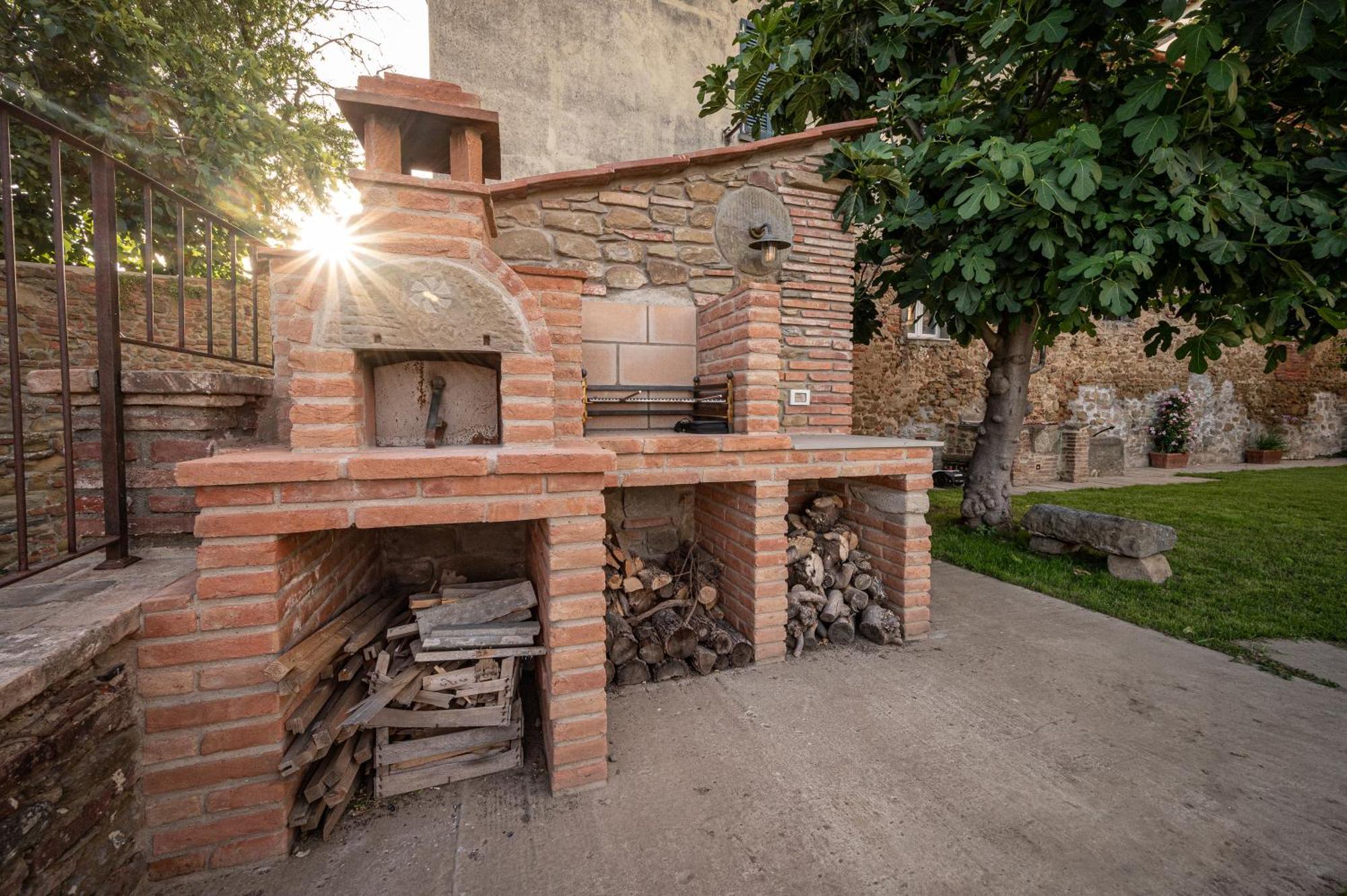 Casa La Girandola Lägenhet Castiglion Fiorentino Exteriör bild